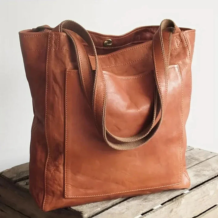 Jack Faelan | Lorena’s Modern Chic Leather Bag
