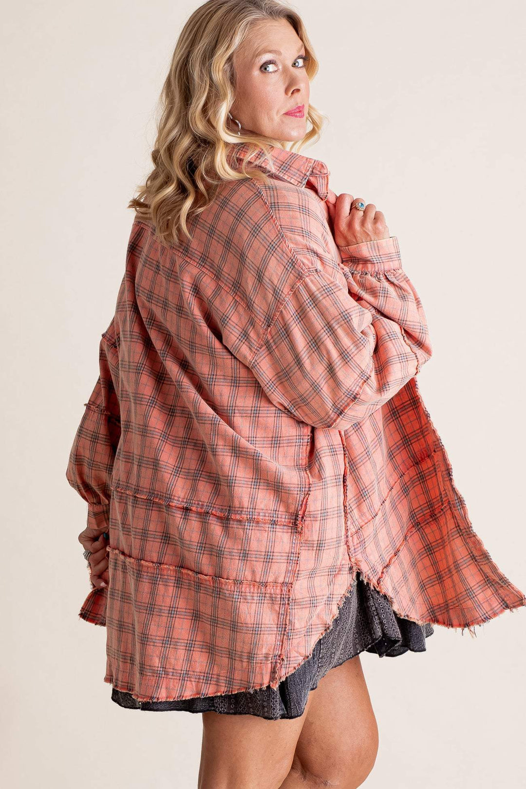 Cheska™ | Oversized Plaid Long Sleeves